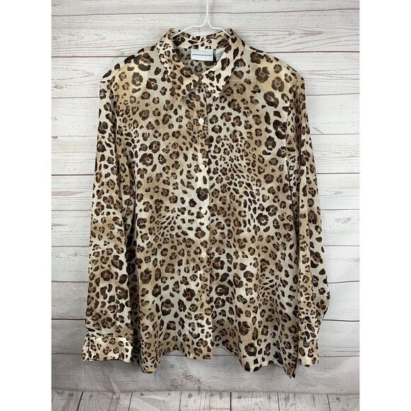 Alfred Dunner Tops - ALFRED DUNNER Shirt womens 16 Semi-sheer Long Sleeve‎ Animal Print Front Button